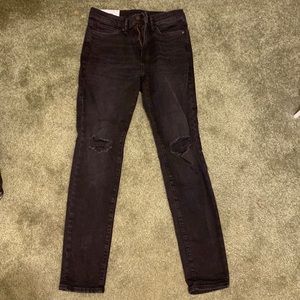 Black skinny jeans